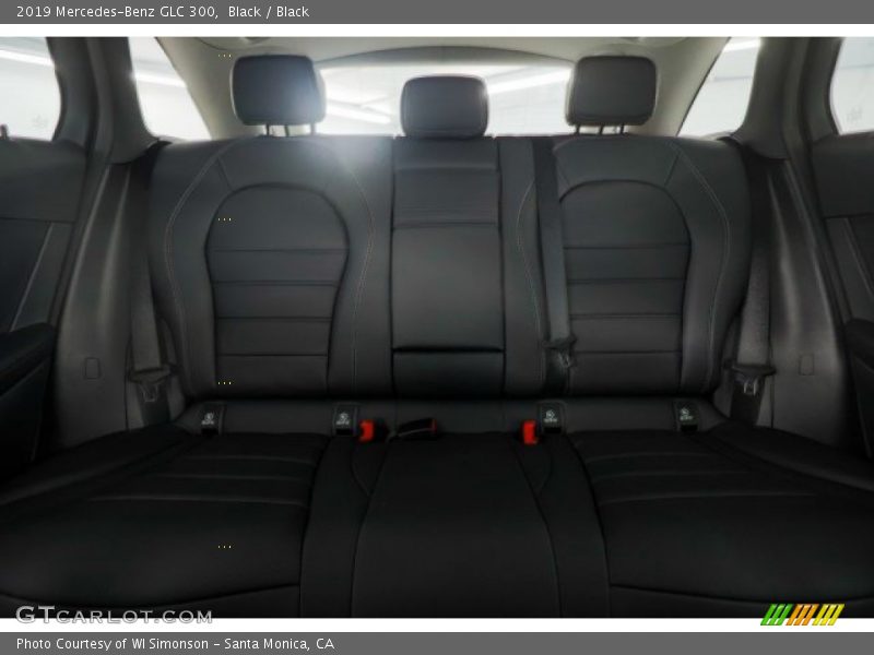 Black / Black 2019 Mercedes-Benz GLC 300