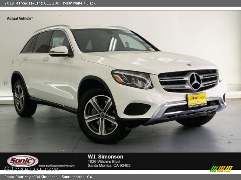 Polar White / Black 2019 Mercedes-Benz GLC 300