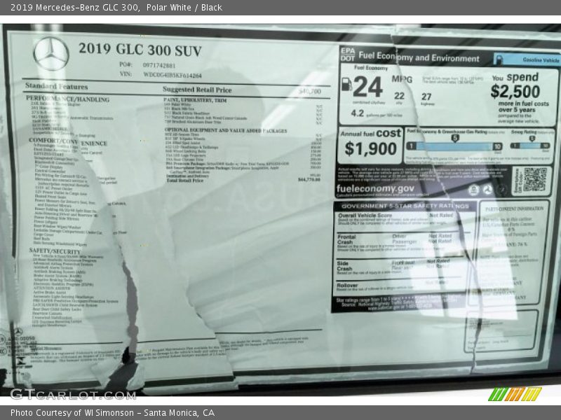 Polar White / Black 2019 Mercedes-Benz GLC 300