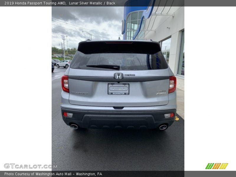 Lunar Silver Metallic / Black 2019 Honda Passport Touring AWD