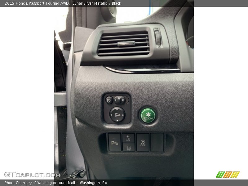 Lunar Silver Metallic / Black 2019 Honda Passport Touring AWD