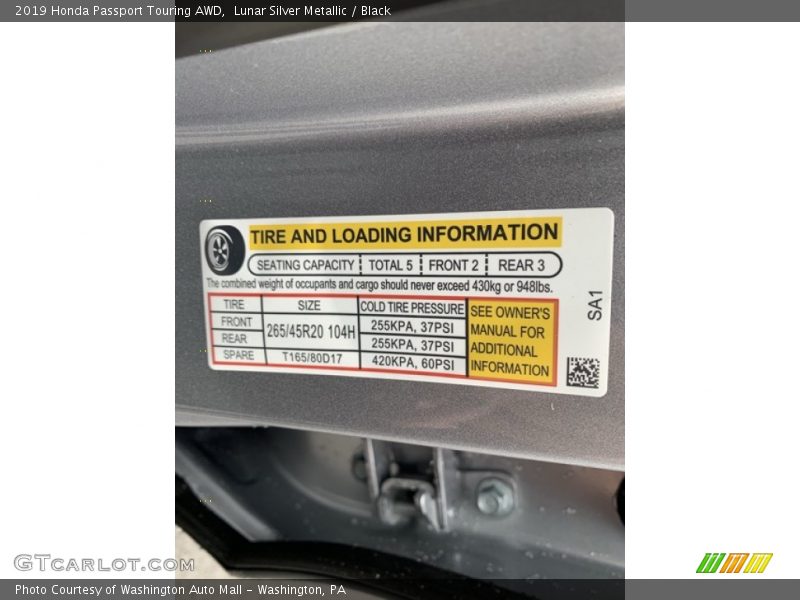 Lunar Silver Metallic / Black 2019 Honda Passport Touring AWD