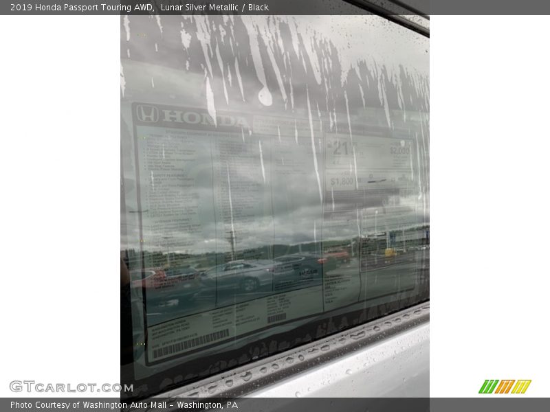 Lunar Silver Metallic / Black 2019 Honda Passport Touring AWD