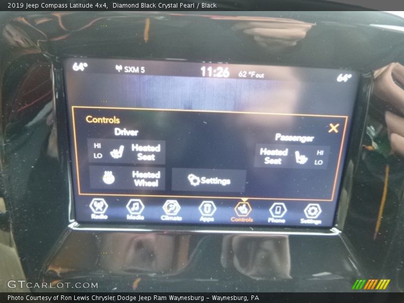 Diamond Black Crystal Pearl / Black 2019 Jeep Compass Latitude 4x4