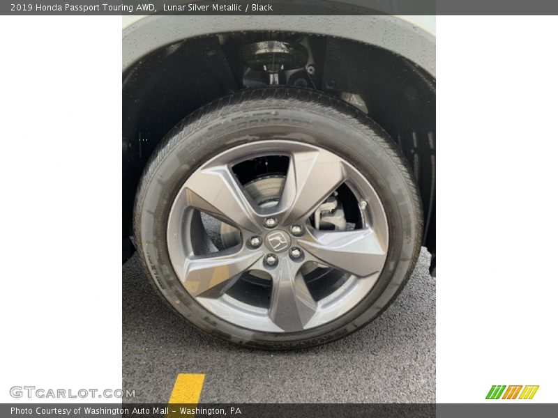 Lunar Silver Metallic / Black 2019 Honda Passport Touring AWD
