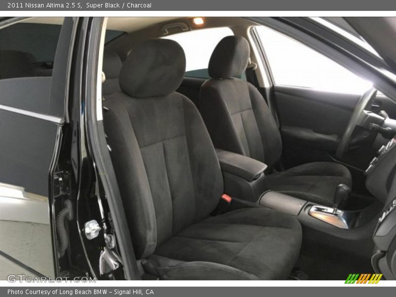 Super Black / Charcoal 2011 Nissan Altima 2.5 S