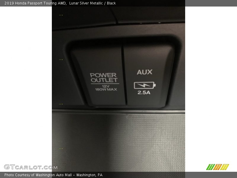 Lunar Silver Metallic / Black 2019 Honda Passport Touring AWD