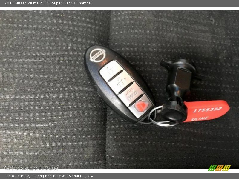 Super Black / Charcoal 2011 Nissan Altima 2.5 S