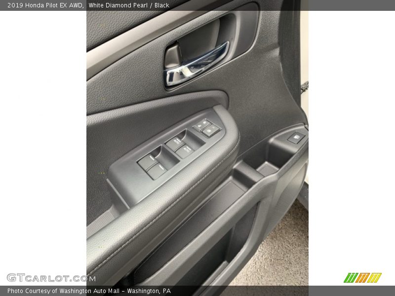 White Diamond Pearl / Black 2019 Honda Pilot EX AWD