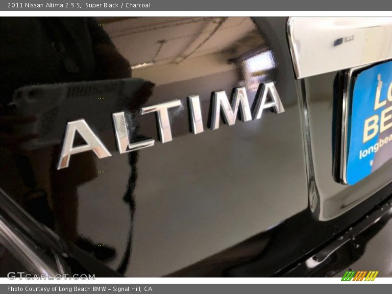 Super Black / Charcoal 2011 Nissan Altima 2.5 S