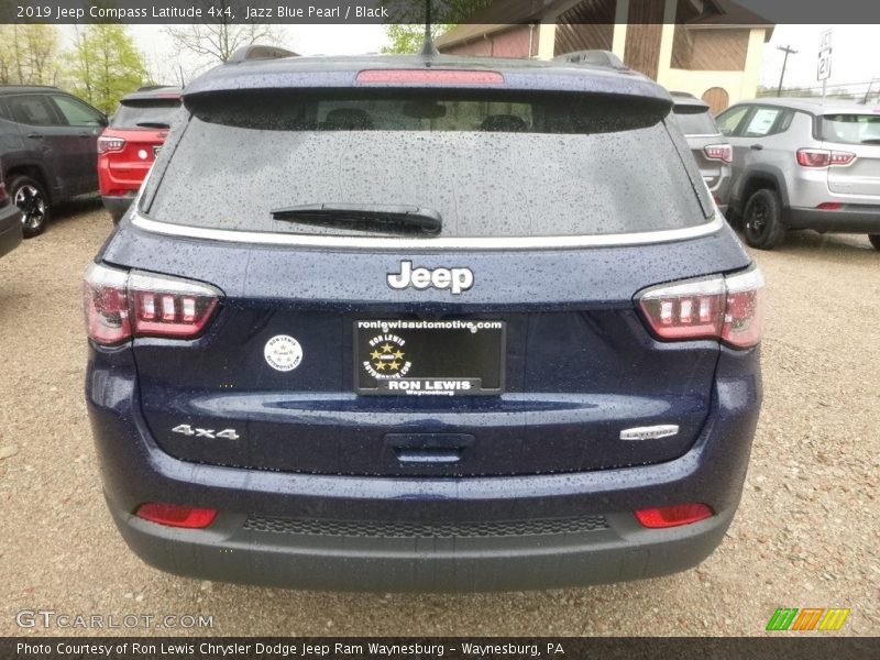 Jazz Blue Pearl / Black 2019 Jeep Compass Latitude 4x4