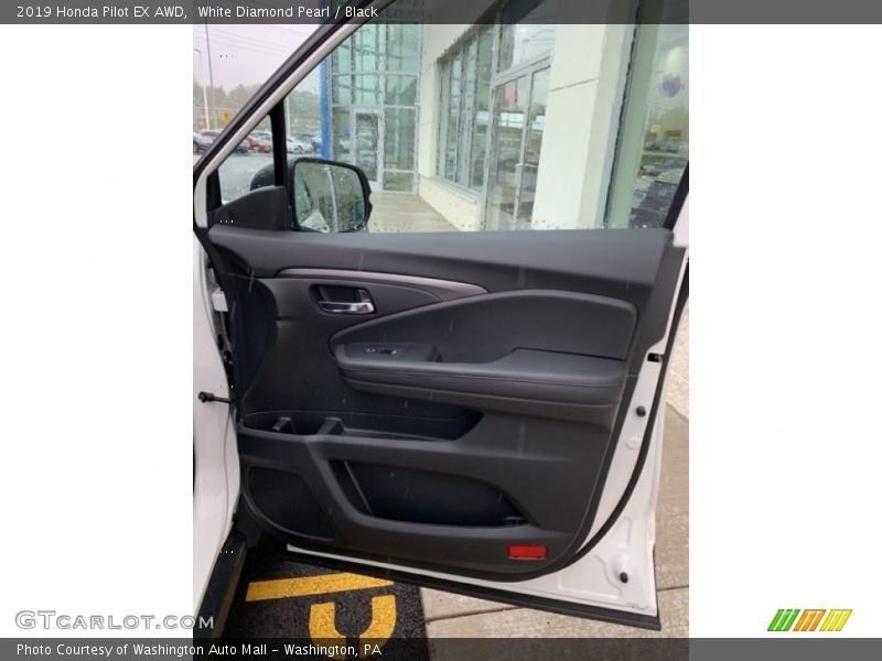 White Diamond Pearl / Black 2019 Honda Pilot EX AWD