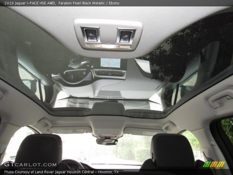 Sunroof of 2019 I-PACE HSE AWD
