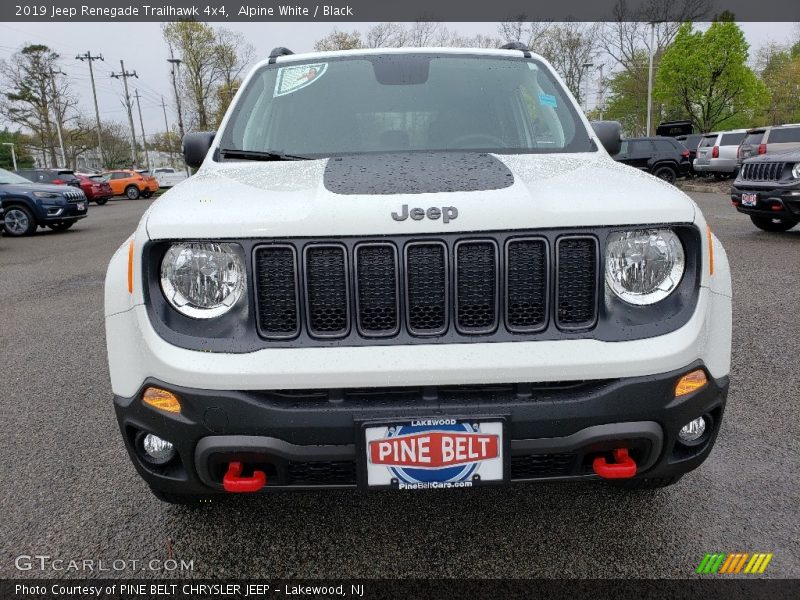 Alpine White / Black 2019 Jeep Renegade Trailhawk 4x4