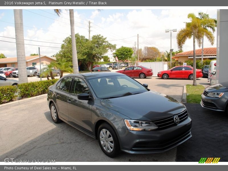 Platinum Grey Metallic / Titan Black 2016 Volkswagen Jetta S