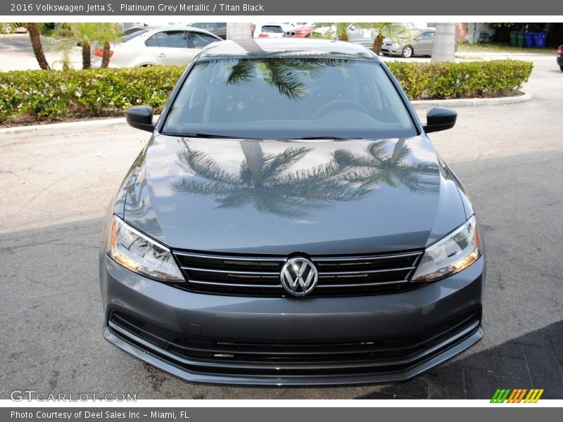 Platinum Grey Metallic / Titan Black 2016 Volkswagen Jetta S