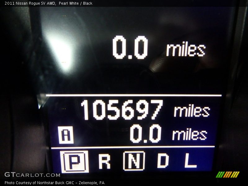 Pearl White / Black 2011 Nissan Rogue SV AWD