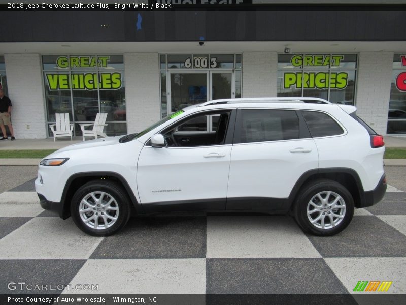 Bright White / Black 2018 Jeep Cherokee Latitude Plus