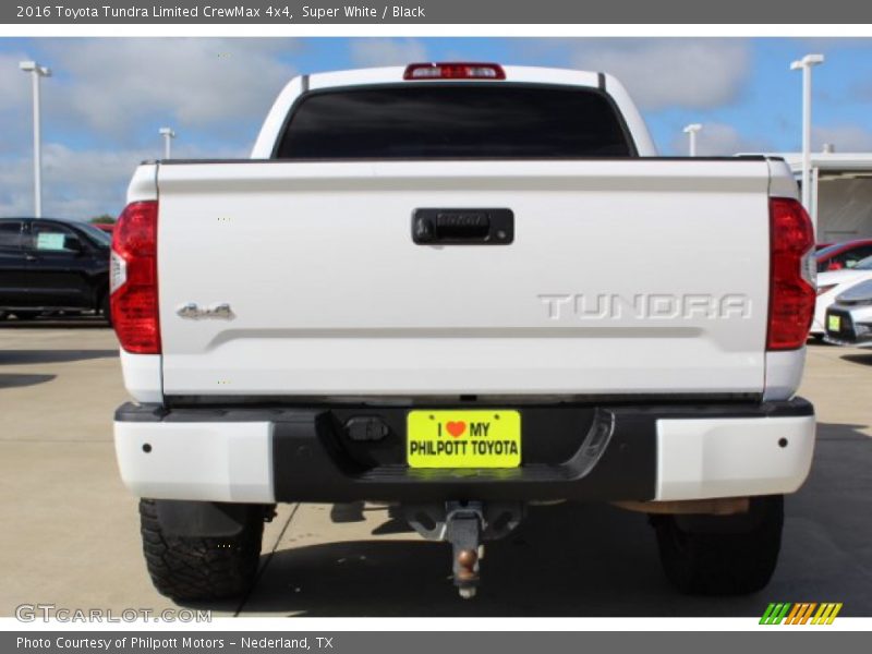 Super White / Black 2016 Toyota Tundra Limited CrewMax 4x4