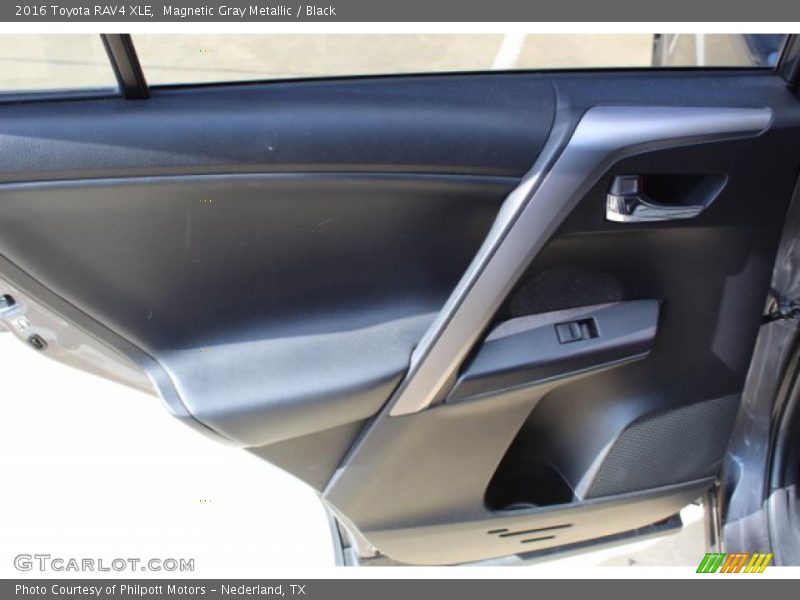 Magnetic Gray Metallic / Black 2016 Toyota RAV4 XLE