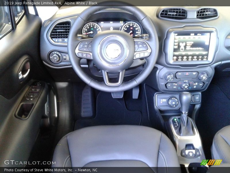 Alpine White / Black 2019 Jeep Renegade Limited 4x4