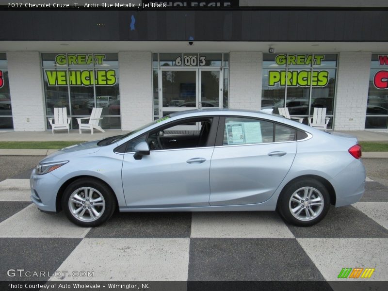 Arctic Blue Metallic / Jet Black 2017 Chevrolet Cruze LT