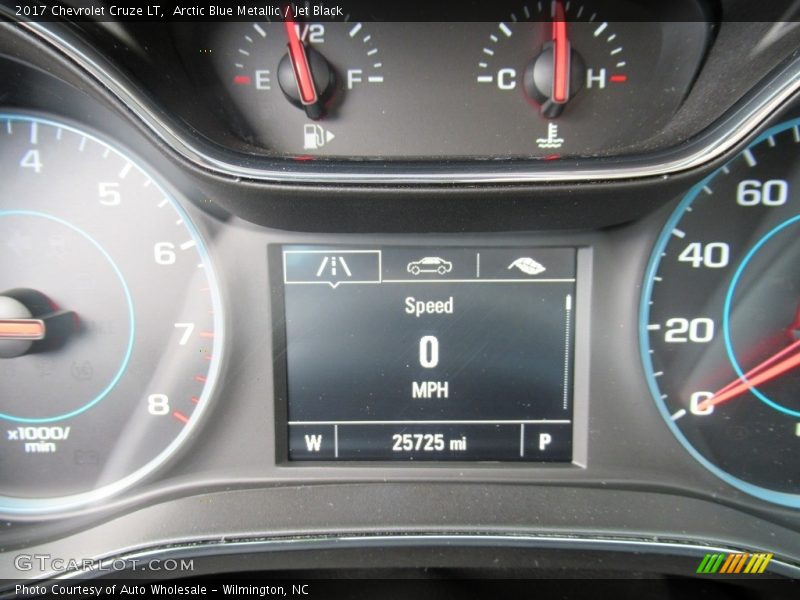 Arctic Blue Metallic / Jet Black 2017 Chevrolet Cruze LT