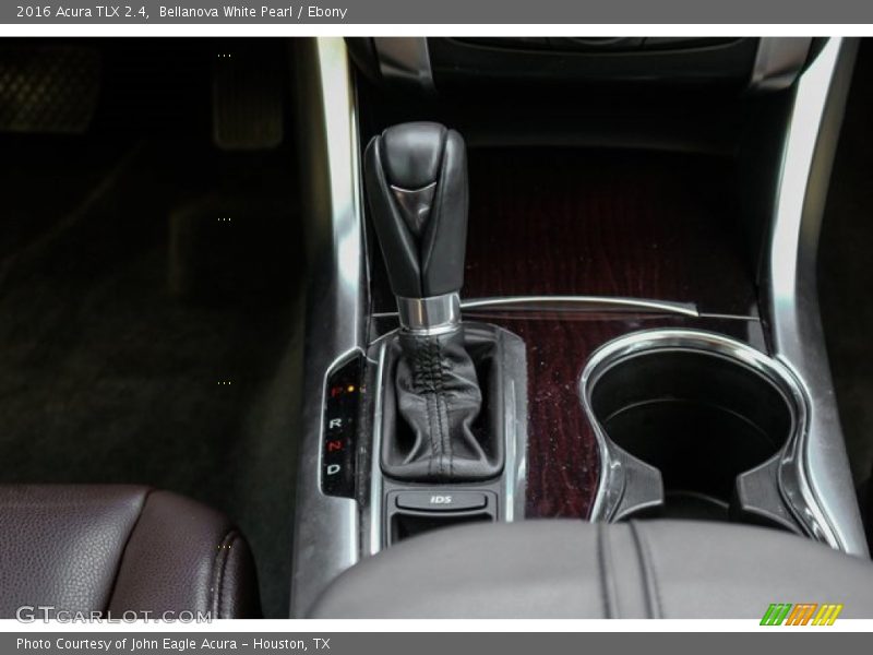 Bellanova White Pearl / Ebony 2016 Acura TLX 2.4