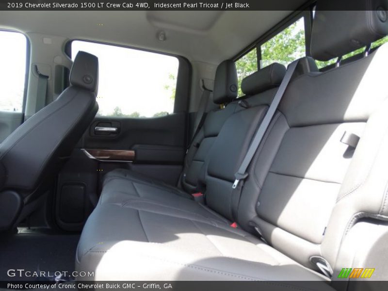 Iridescent Pearl Tricoat / Jet Black 2019 Chevrolet Silverado 1500 LT Crew Cab 4WD