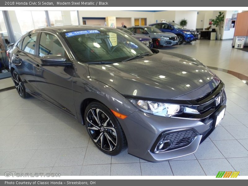 Modern Steel Metallic / Black 2018 Honda Civic Si Sedan