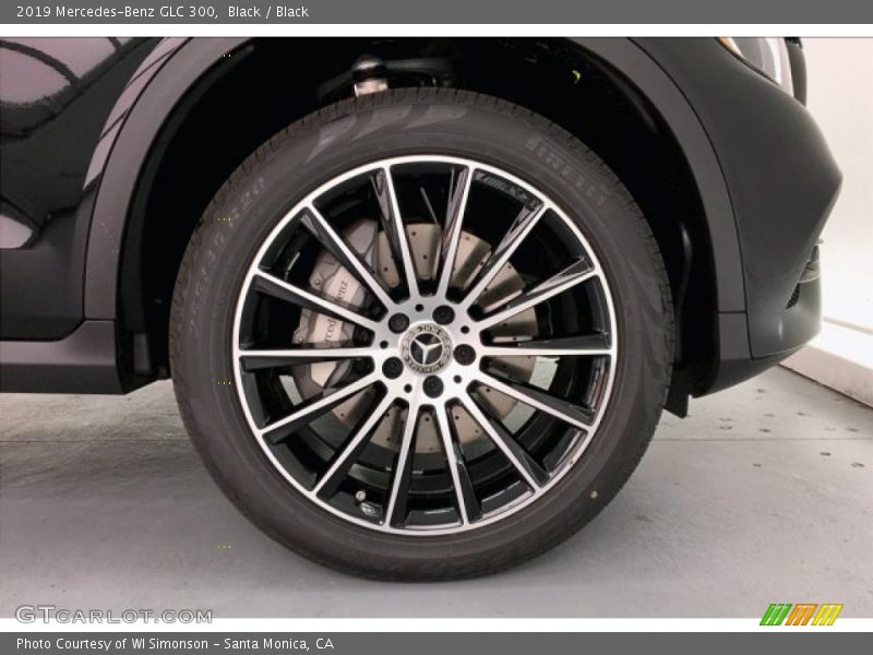 Black / Black 2019 Mercedes-Benz GLC 300