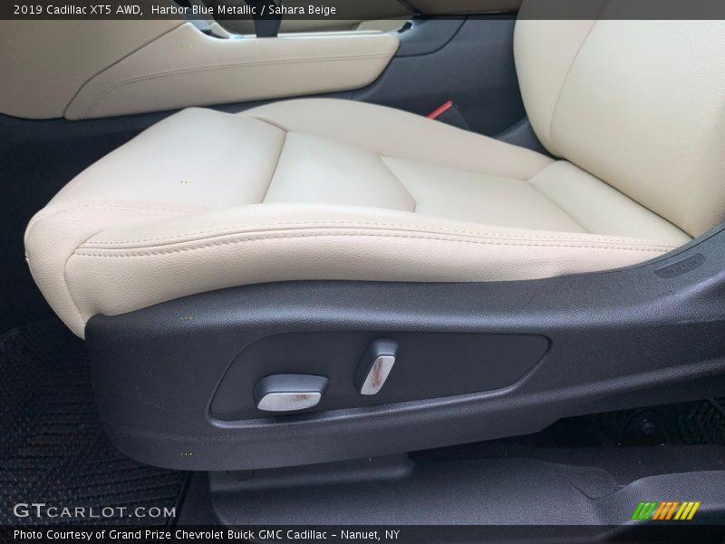 Front Seat of 2019 XT5 AWD