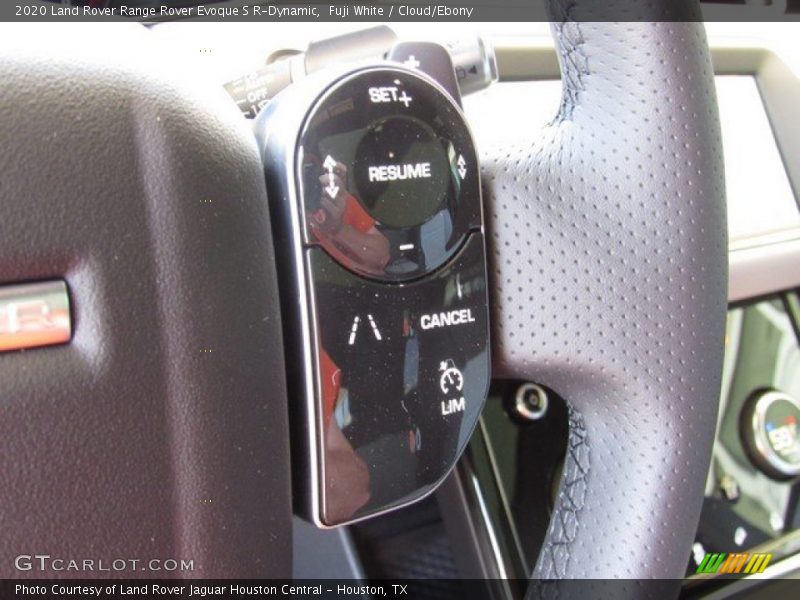 2020 Range Rover Evoque S R-Dynamic Steering Wheel