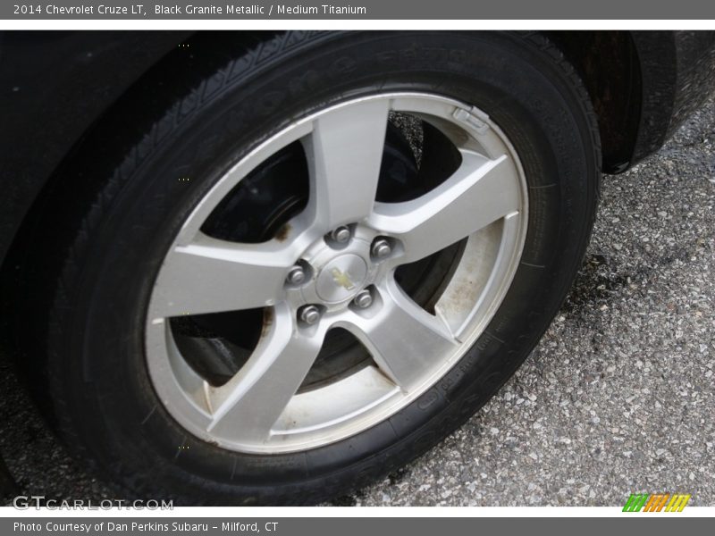 Black Granite Metallic / Medium Titanium 2014 Chevrolet Cruze LT
