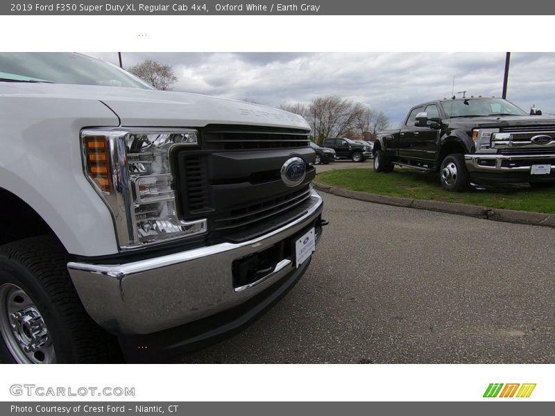Oxford White / Earth Gray 2019 Ford F350 Super Duty XL Regular Cab 4x4