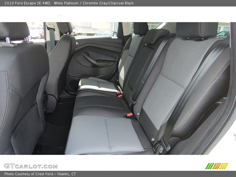 White Platinum / Chromite Gray/Charcoal Black 2019 Ford Escape SE 4WD