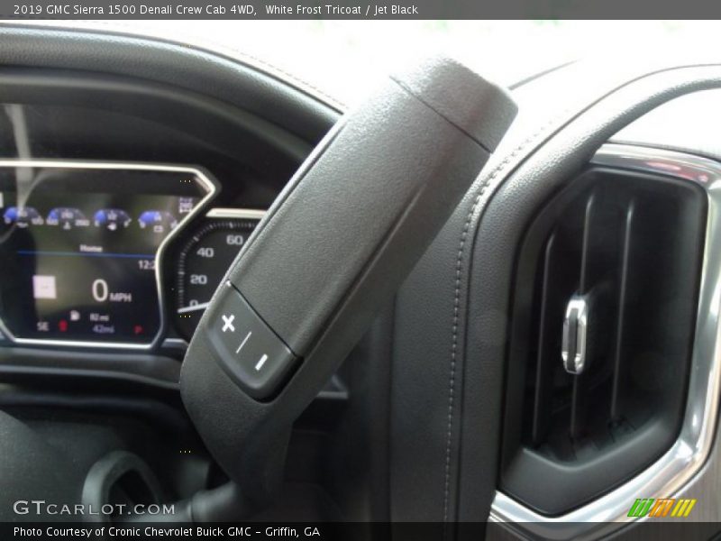  2019 Sierra 1500 Denali Crew Cab 4WD 8 Speed Automatic Shifter