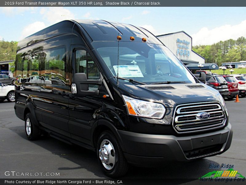 Front 3/4 View of 2019 Transit Passenger Wagon XLT 350 HR Long