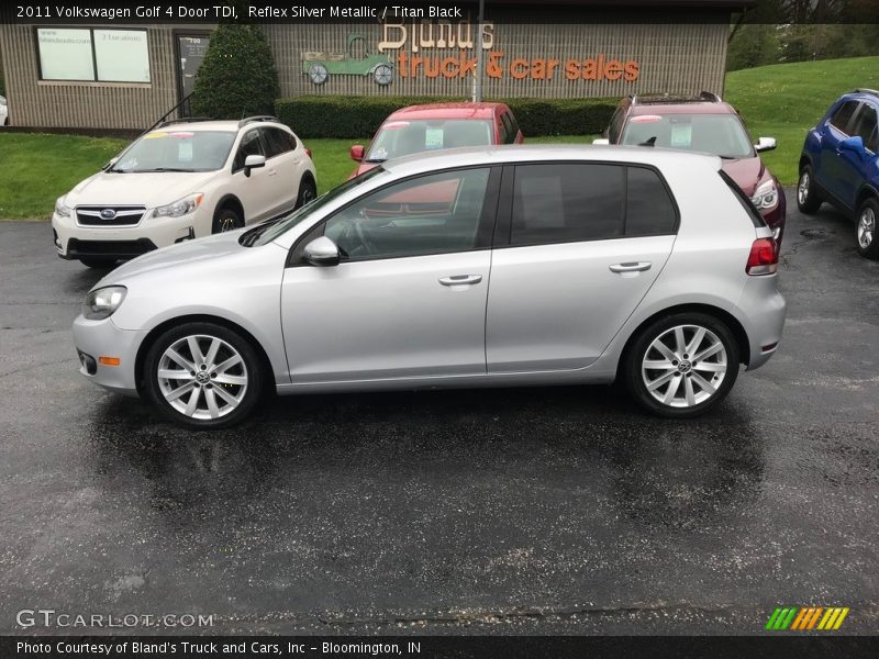Reflex Silver Metallic / Titan Black 2011 Volkswagen Golf 4 Door TDI