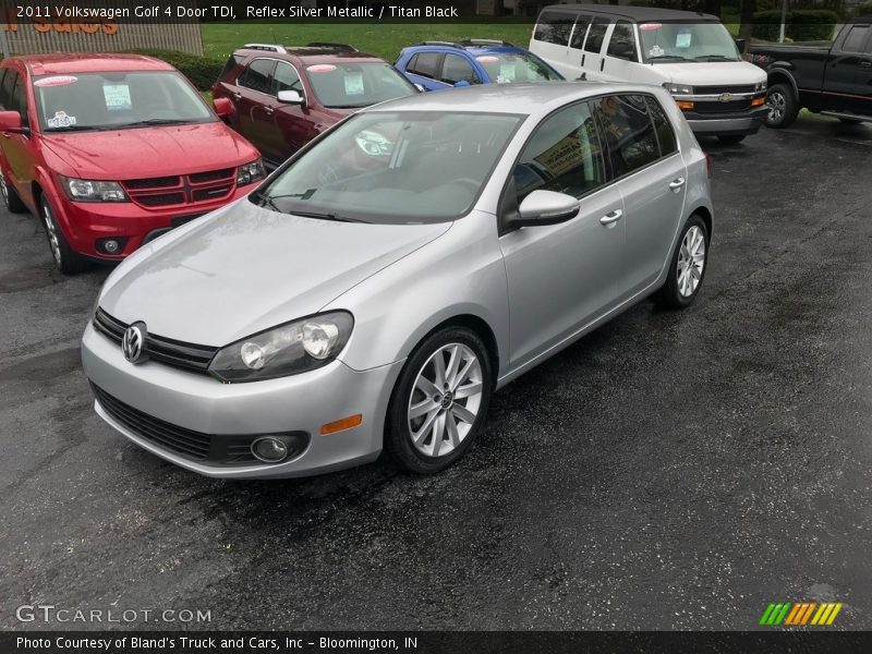 Reflex Silver Metallic / Titan Black 2011 Volkswagen Golf 4 Door TDI
