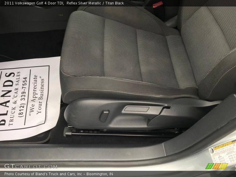 Reflex Silver Metallic / Titan Black 2011 Volkswagen Golf 4 Door TDI