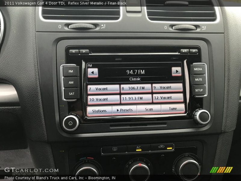 Reflex Silver Metallic / Titan Black 2011 Volkswagen Golf 4 Door TDI