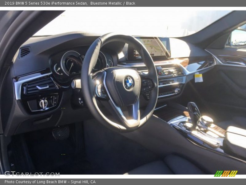 Bluestone Metallic / Black 2019 BMW 5 Series 530e iPerformance Sedan
