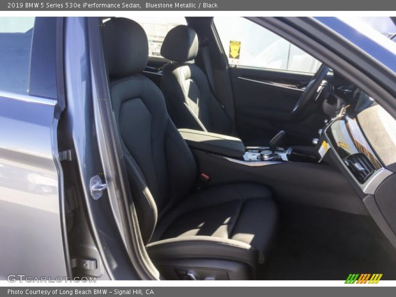 Bluestone Metallic / Black 2019 BMW 5 Series 530e iPerformance Sedan