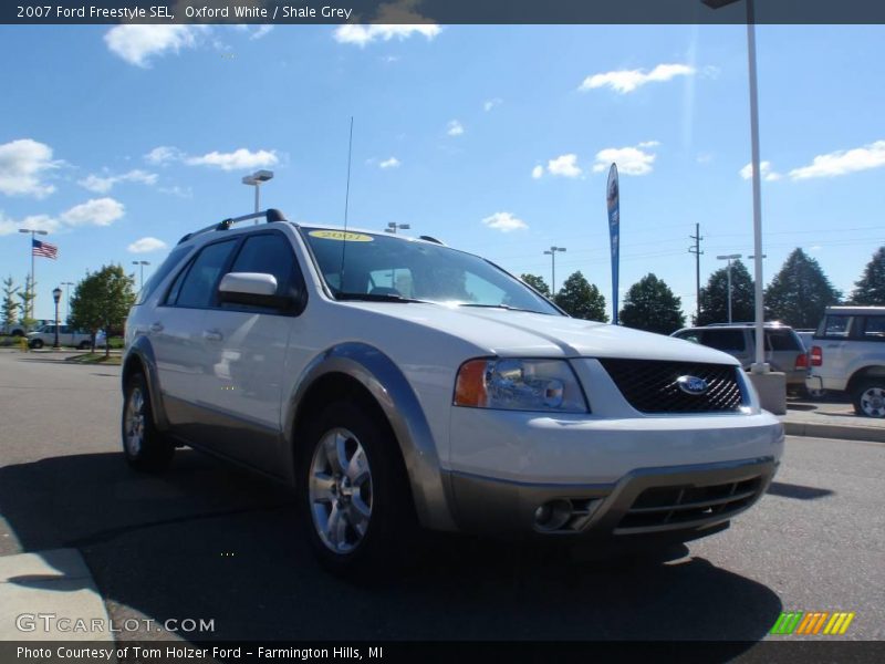 Oxford White / Shale Grey 2007 Ford Freestyle SEL