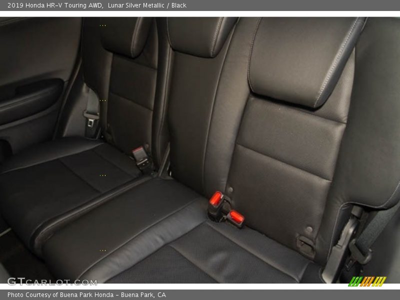 Lunar Silver Metallic / Black 2019 Honda HR-V Touring AWD
