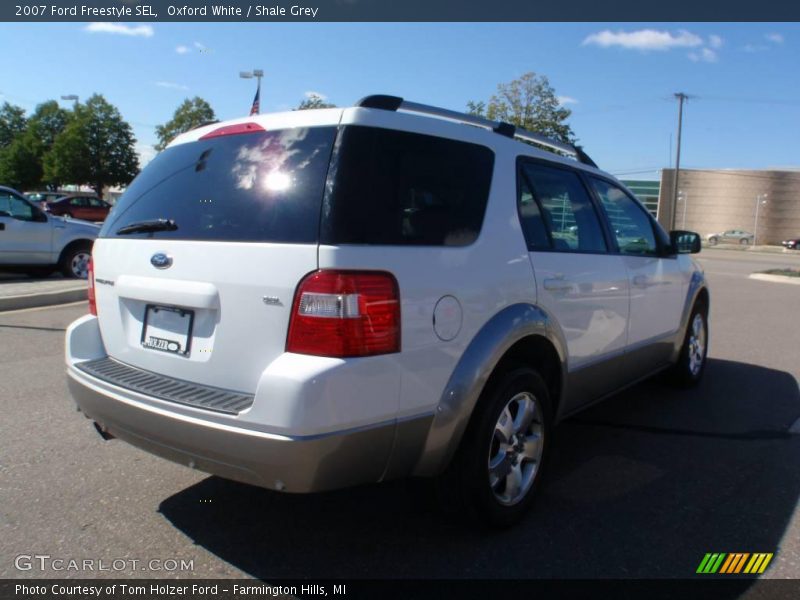 Oxford White / Shale Grey 2007 Ford Freestyle SEL