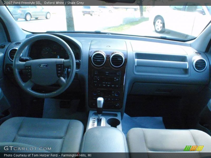 Oxford White / Shale Grey 2007 Ford Freestyle SEL