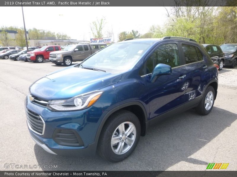 Pacific Blue Metallic / Jet Black 2019 Chevrolet Trax LT AWD