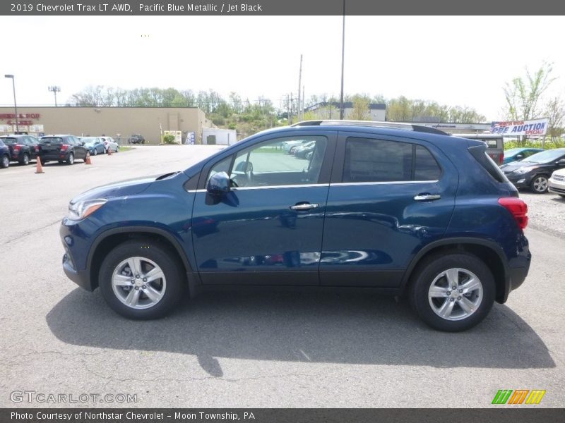 Pacific Blue Metallic / Jet Black 2019 Chevrolet Trax LT AWD